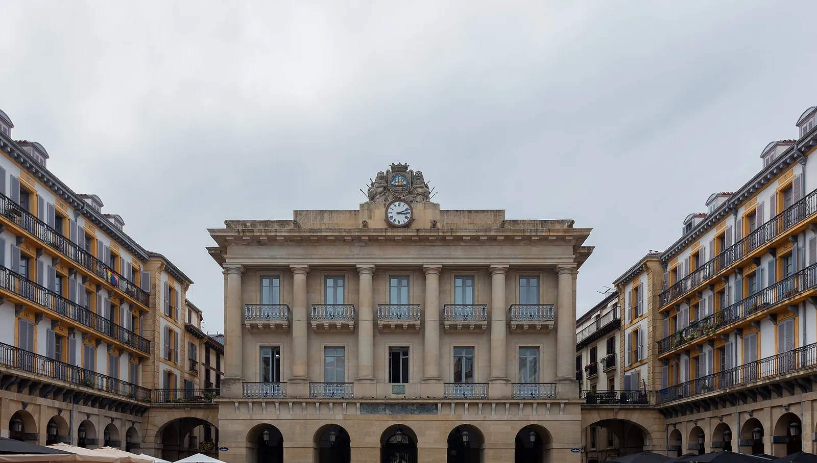 Von Bilbao nach San Sebastián im privaten Reisebus
