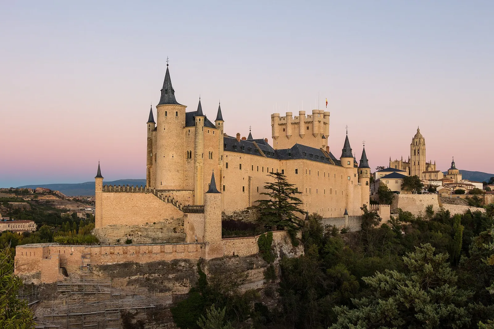 Von Madrid nach Segovia im privaten Reisebus