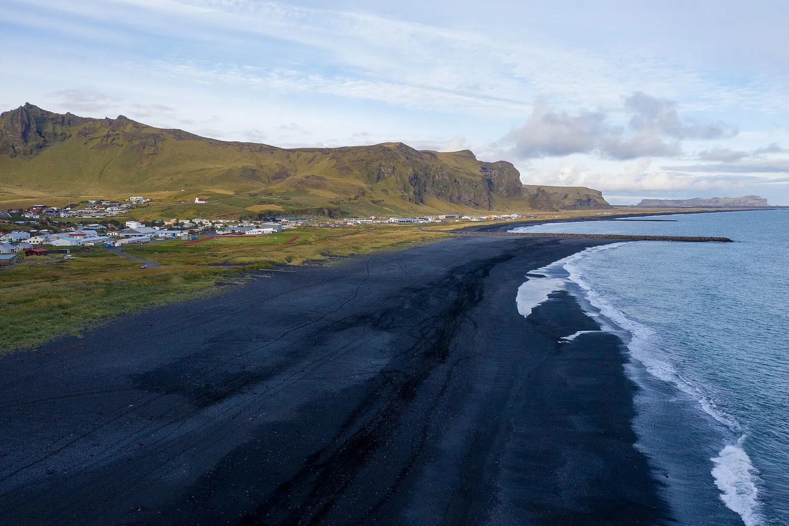 Von Reykjavík nach Vík im privaten Reisebus
